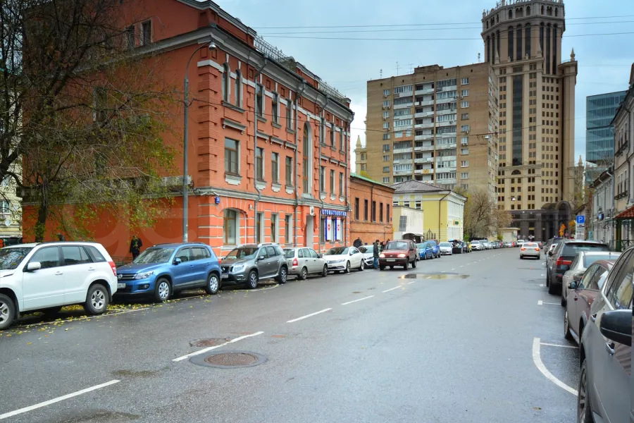 Аренда квартиры площадью 1023 м² в на улице Зацепа по адресу Юго-Восток – Павелецкая, Зацепа ул.28