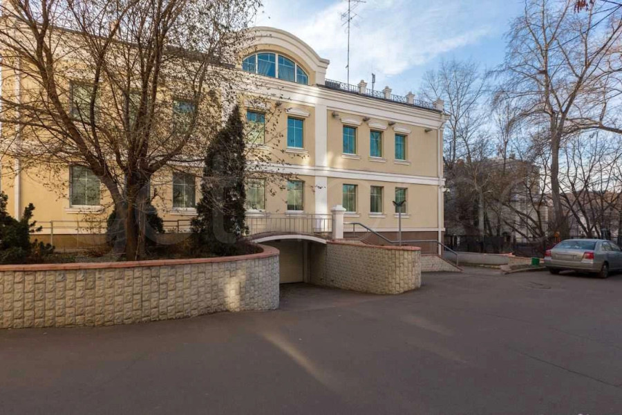 Продажа квартиры площадью 1435 м² в на Хохловском переулке по адресу Басманный, Хохловский пер.11стр. 3