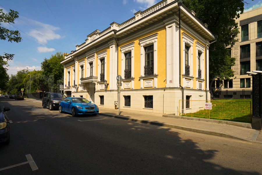 Продажа квартиры площадью 1270 м² в на Гранатном переулке по адресу Патриаршие, Гранатный пер., 6А